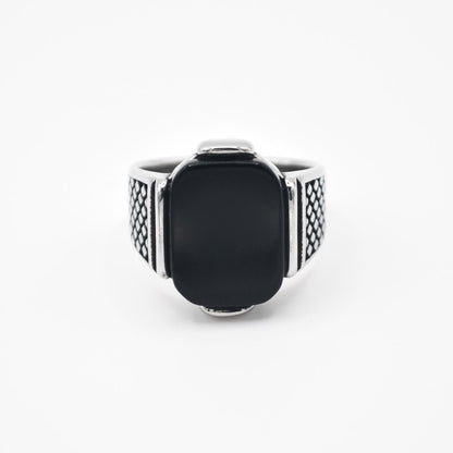 Silver Rectangle With Scales Ring - Black