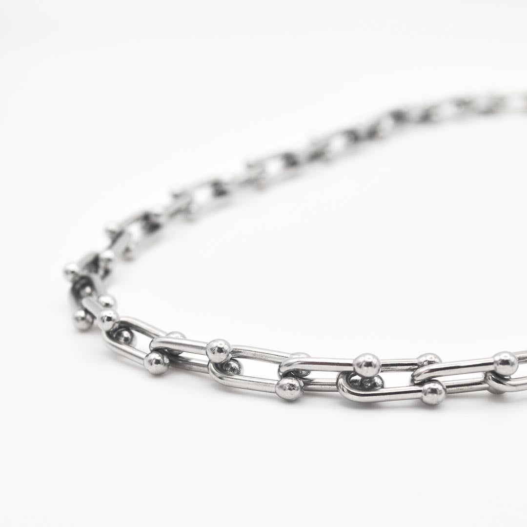 Silver Horseshoe Link Chain